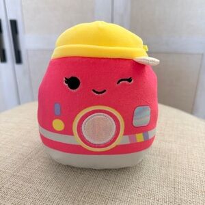📸 NWOT Squishmallows Olivia the Camera Pink Yellow Stuffed Animal Plush Toy 5"
